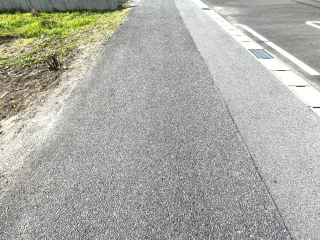 大垣市林町1丁目売地の前面道路含む現地写真