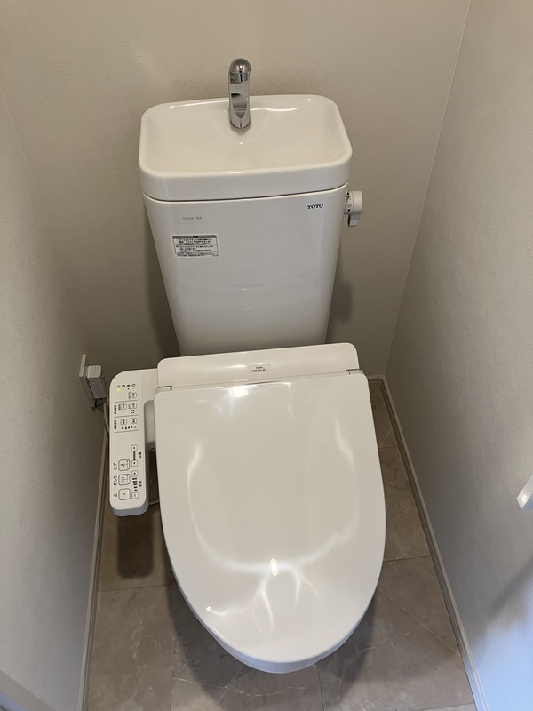 さいたま市南区太田窪２丁目の賃貸マンションのトイレ