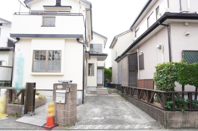 草加市金明町 中古戸建の外観