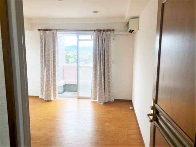 フォレストハウスの居間・リビング|使いやすい居間です