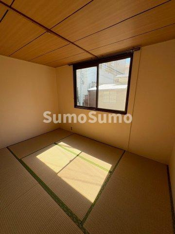 レジデンス須磨浦の和室