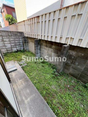 レジデンス須磨浦の庭