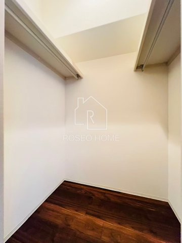 プレミアムコート谷町四丁目の収納