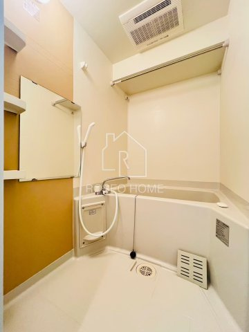 プレミアムコート谷町四丁目の浴室