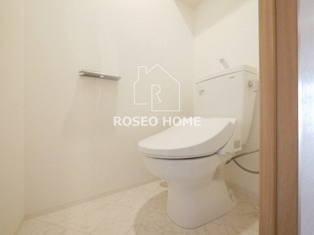 レオンコンフォート本町クレセントのトイレ