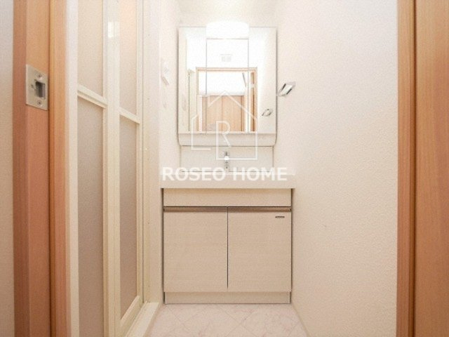 レオンコンフォート本町クレセントの洗面所