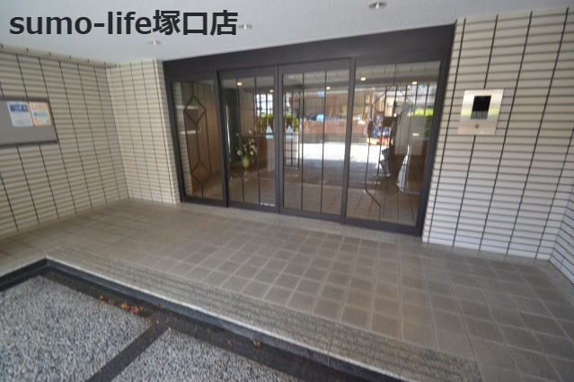 サニーパラディオンのロビー