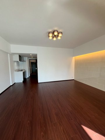 プレジオ梅田の居間・リビング