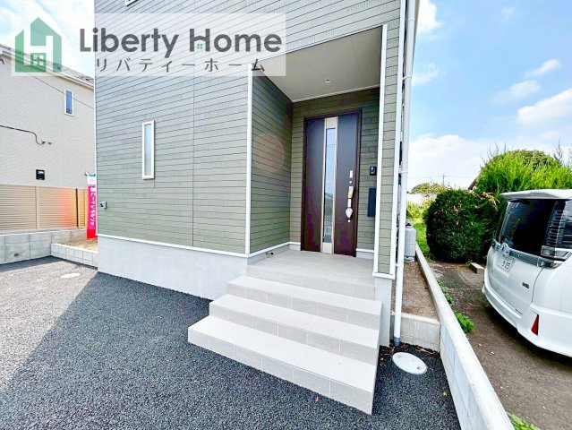 常総市新石下第9　新築戸建　1号棟のエントランス