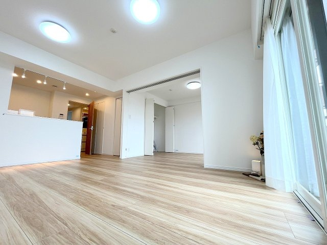 藤和シティホームズ昭和記念公園の居間・リビング