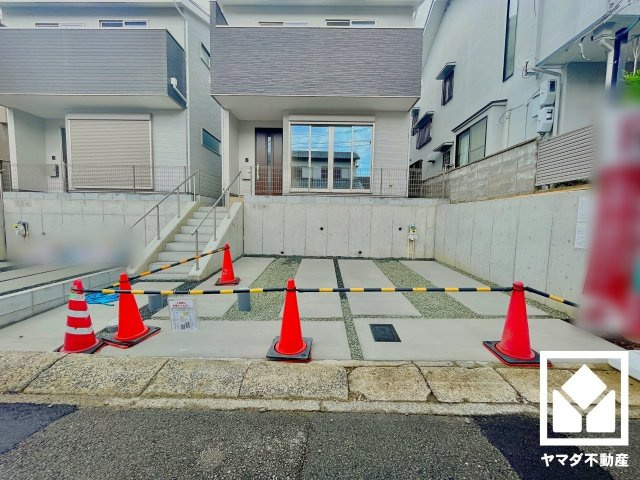 伏見区醍醐古道町　1期　2号地の駐車場