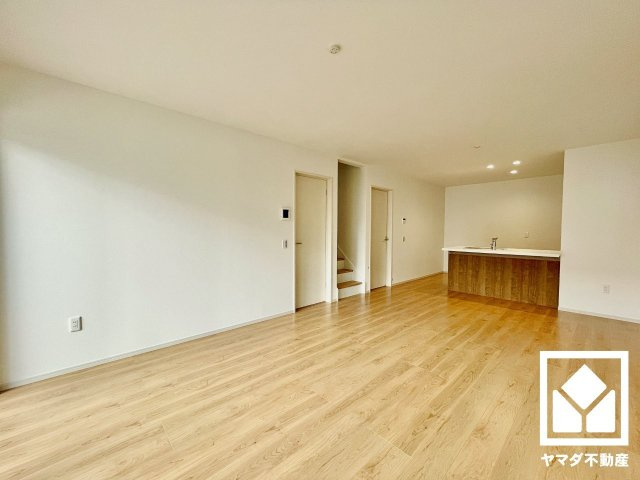 伏見区醍醐古道町　1期　2号地の居間・リビング