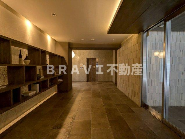 アーバネックス中崎町 BRAVI不動産のロビー