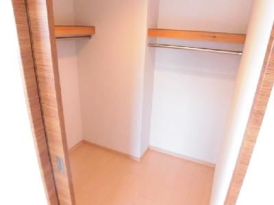 G-CREST京都四条烏丸（ジークレスト京都四条烏丸）の収納|ウォークインクローゼット