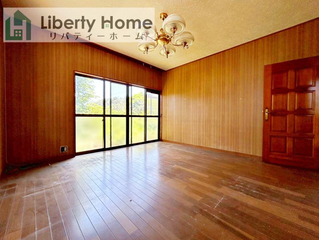 土浦市烏山2丁目　中古一戸建ての洋室