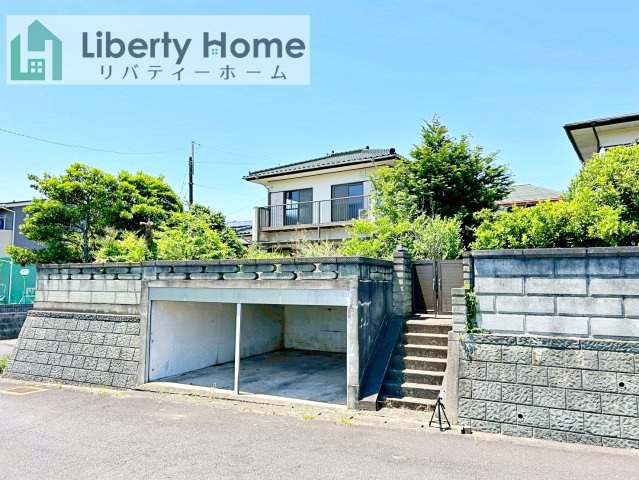 土浦市烏山2丁目　中古一戸建ての外観|ご予約をいただければ、『平日の空いた時間』『周辺物件まとめて見たい』『1件だけ見たい』ももちろん可能です♪
お気軽にお問合せください♪