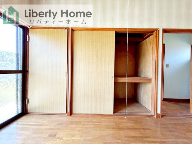 土浦市烏山2丁目　中古一戸建ての収納