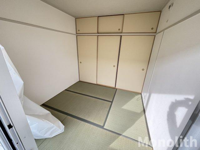 鶴山台27号棟の和室