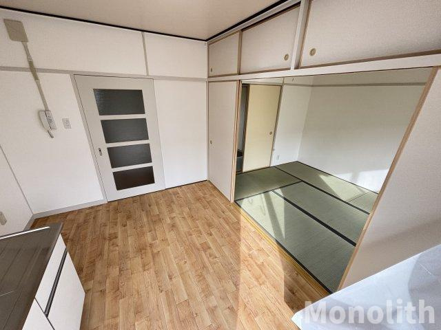 鶴山台27号棟の内装