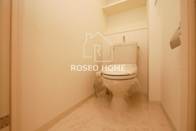 セレッソコート上本町EASTのトイレ|同マンション別部屋：参考写真