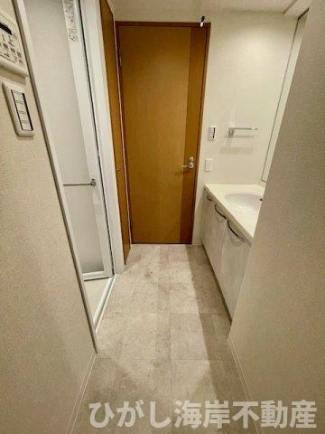 グレイス茅ヶ崎ソレアードの脱衣所|新規リフォーム完了！　脱衣スペース