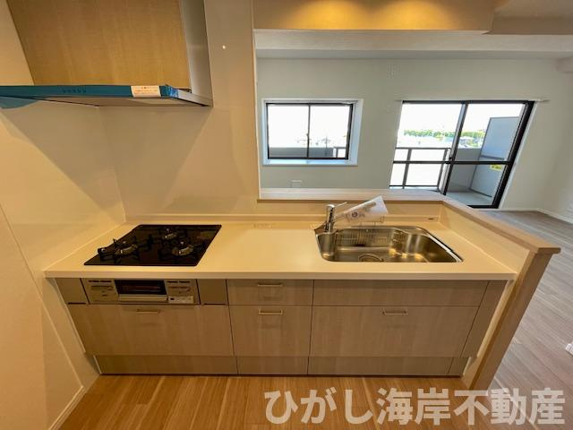 グレイス茅ヶ崎ソレアードのキッチン|新規リフォーム完了！　システムキッチン