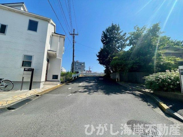 茅ヶ崎市浜之郷　売地の前面道路含む現地写真|現地外観