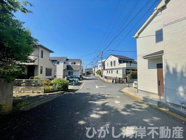 茅ヶ崎市浜之郷　売地の前面道路含む現地写真|現地外観