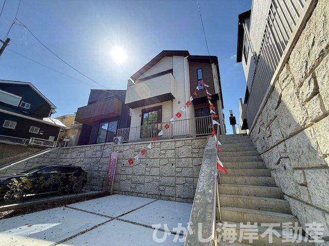 藤沢市大庭　新築戸建　全４棟の前面道路含む現地写真|現地外観