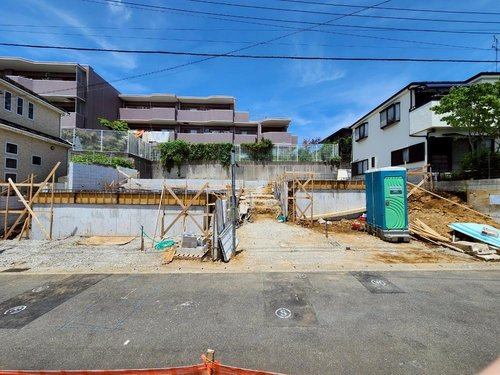 南希望が丘新築戸建全３棟　希望が丘駅徒歩15分　南東道路の外観