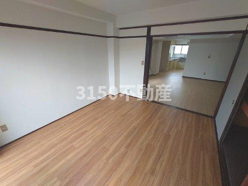 パールハイツ栄の居間・リビング