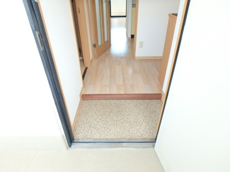 【玄関】 | シャルマンプレイス | ※写真は反転タイプになります。