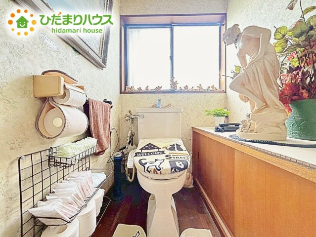 【独立洗面台】 | 水戸市柳河町　中古戸建 | ゆったりとした洗面所には物入れを完備！タオルや洗剤をしまえます(^^)/