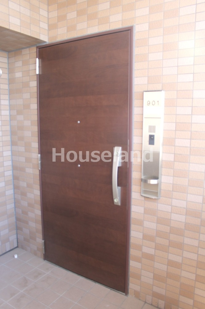 サーパス和歌山駅前の玄関