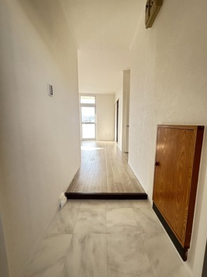 【玄関】 | サングレード高槻