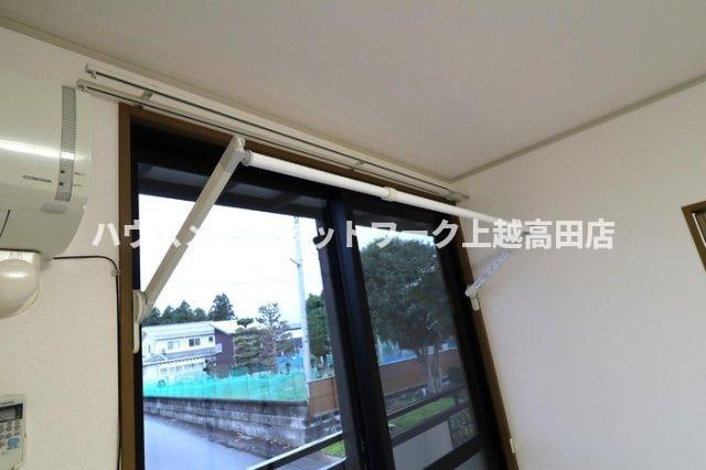 ロイヤルガーデン子安 Ｃのその他|室内物干し