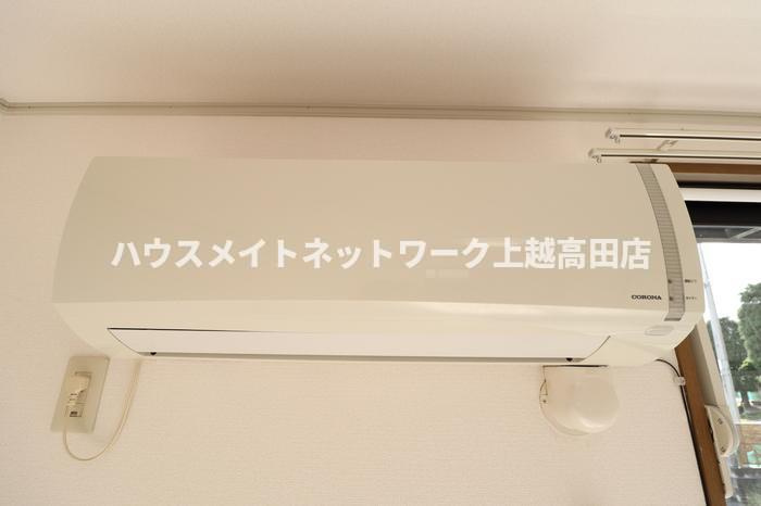 ロイヤルガーデン子安 Ｃの設備|エアコン