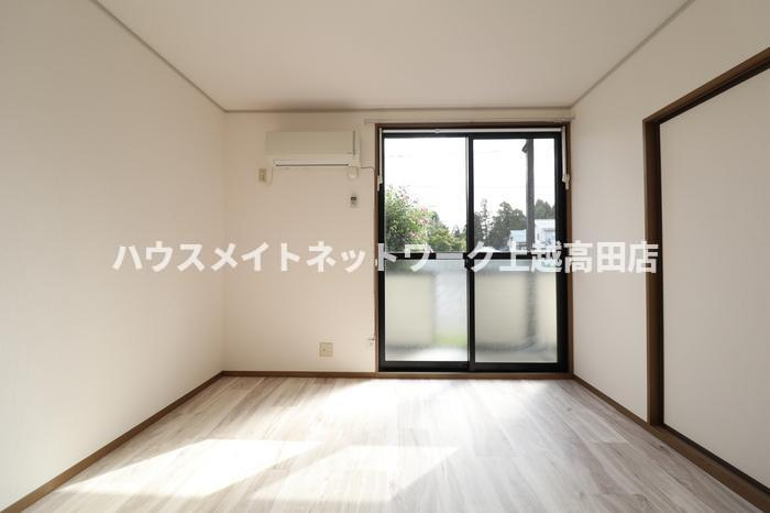 ロイヤルガーデン子安 Ｃの洋室|洋室7帖