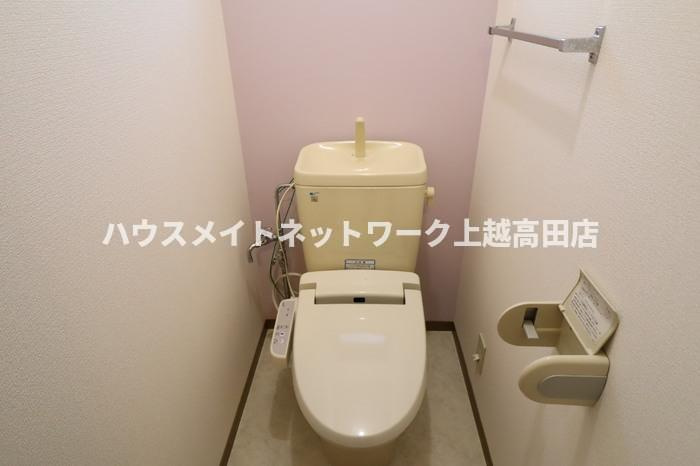 ロイヤルガーデン子安 Ｃのトイレ|温水洗浄暖房便座