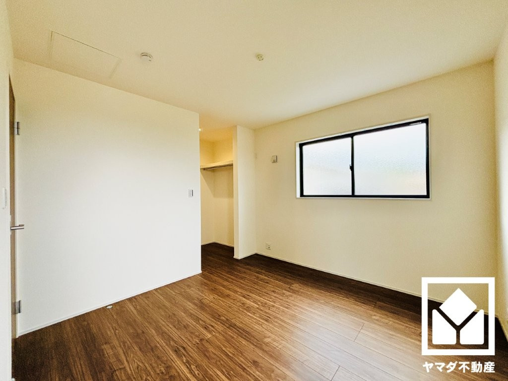 大津市錦織１丁目　1号棟の子供部屋|
