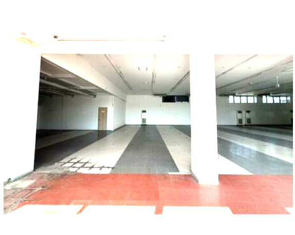 近江八幡市東横関町の店舗事務所のロビー