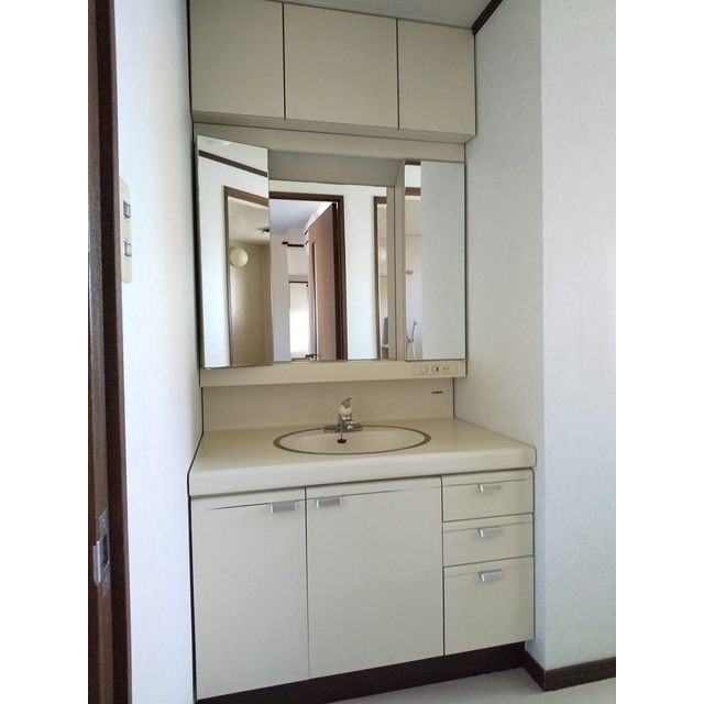 坂口ビルの洗面所