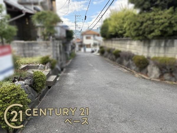 大和高田市大字築山の売地の前面道路含む現地写真|■現地撮影写真■お気軽にお問い合わせくださいませ！