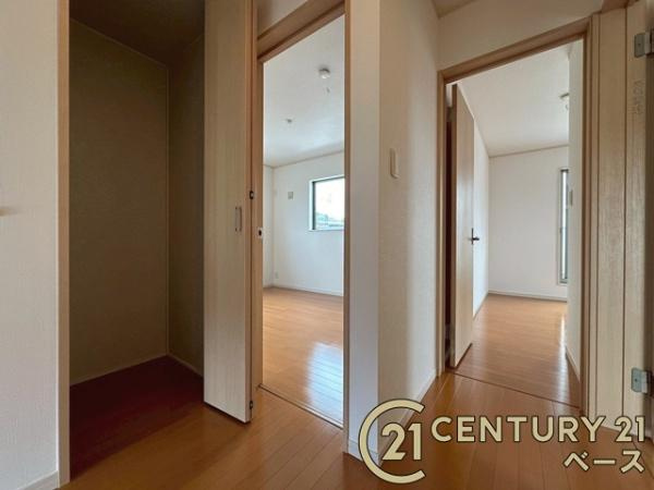 磯城郡川西町結崎　一戸建の内装|■現地撮影写真■こちらは２階廊下部分です！