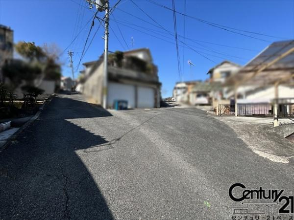橿原市西池尻町　一戸建の前面道路含む現地写真|■現地撮影写真■イオンモール橿原まで車で約１０分の便利な立地！