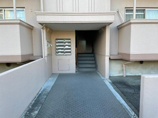 ソシエール錦のエントランス