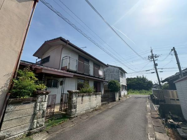 和歌山市布施屋　中古戸建の前面道路含む現地写真