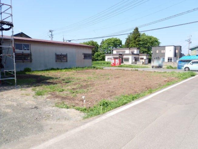【外観】 | 黒石市住吉町　土地 角地