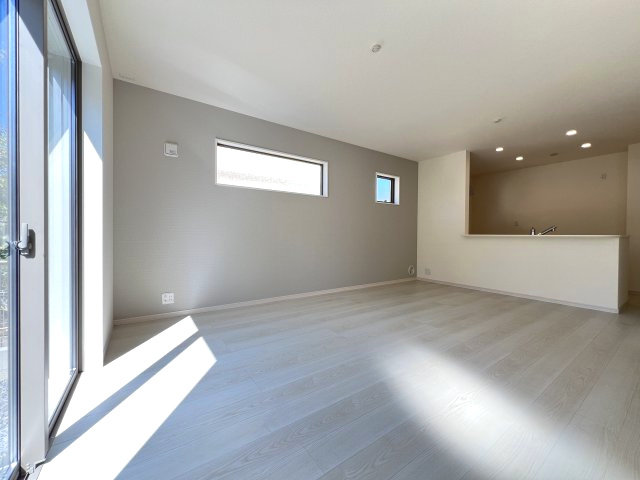 碧南第63相生町　全4棟　1号棟の居間・リビング|LDK15.75帖