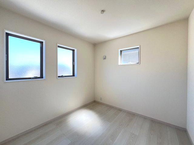 碧南第63相生町　全4棟　1号棟の洋室|北右側4.5帖洋室